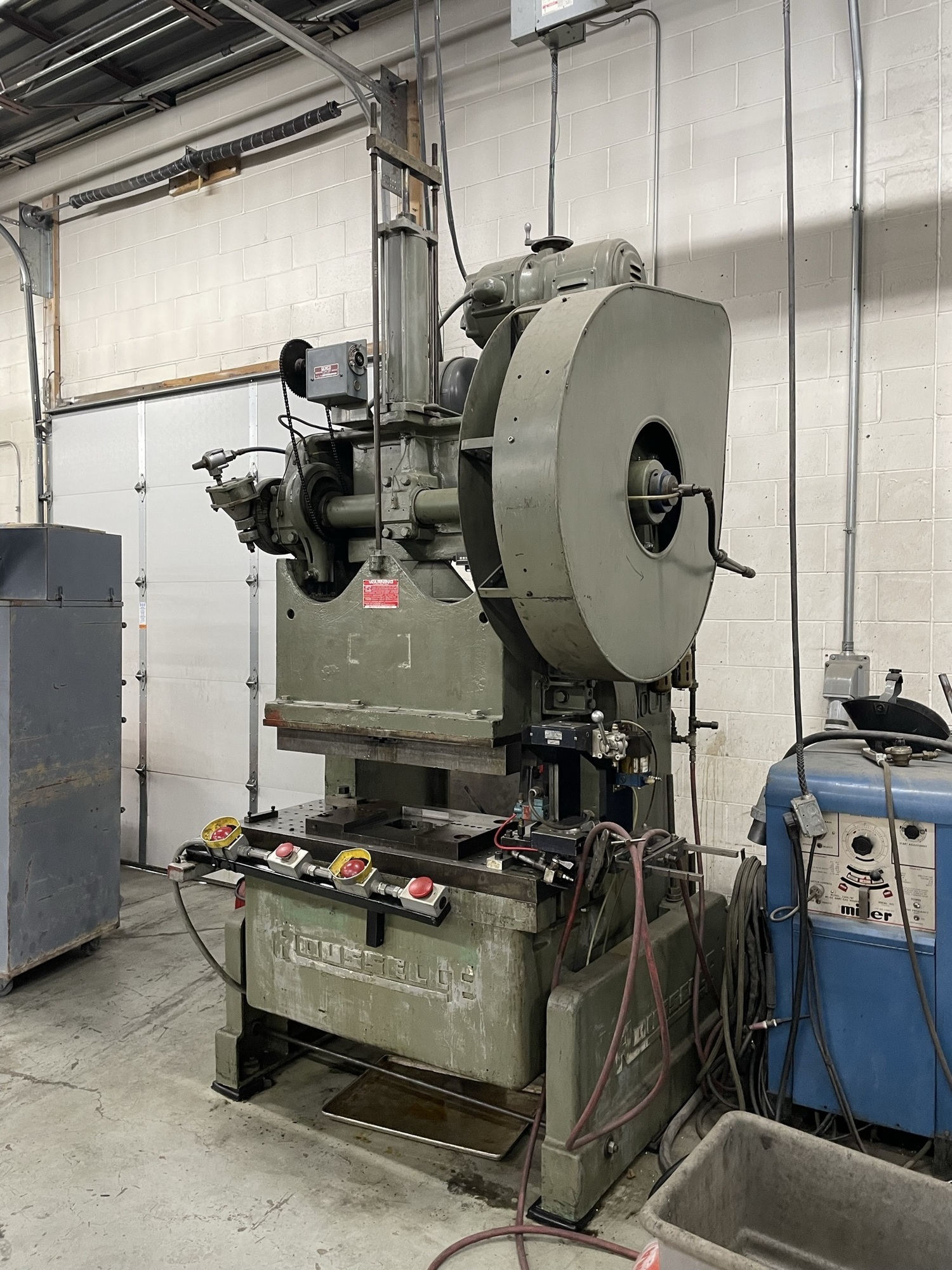 1970 ROUSSELLE 6B-48 PRESSES, GAP FRAME (OBS) | Strand Industrial Machinery Co.
